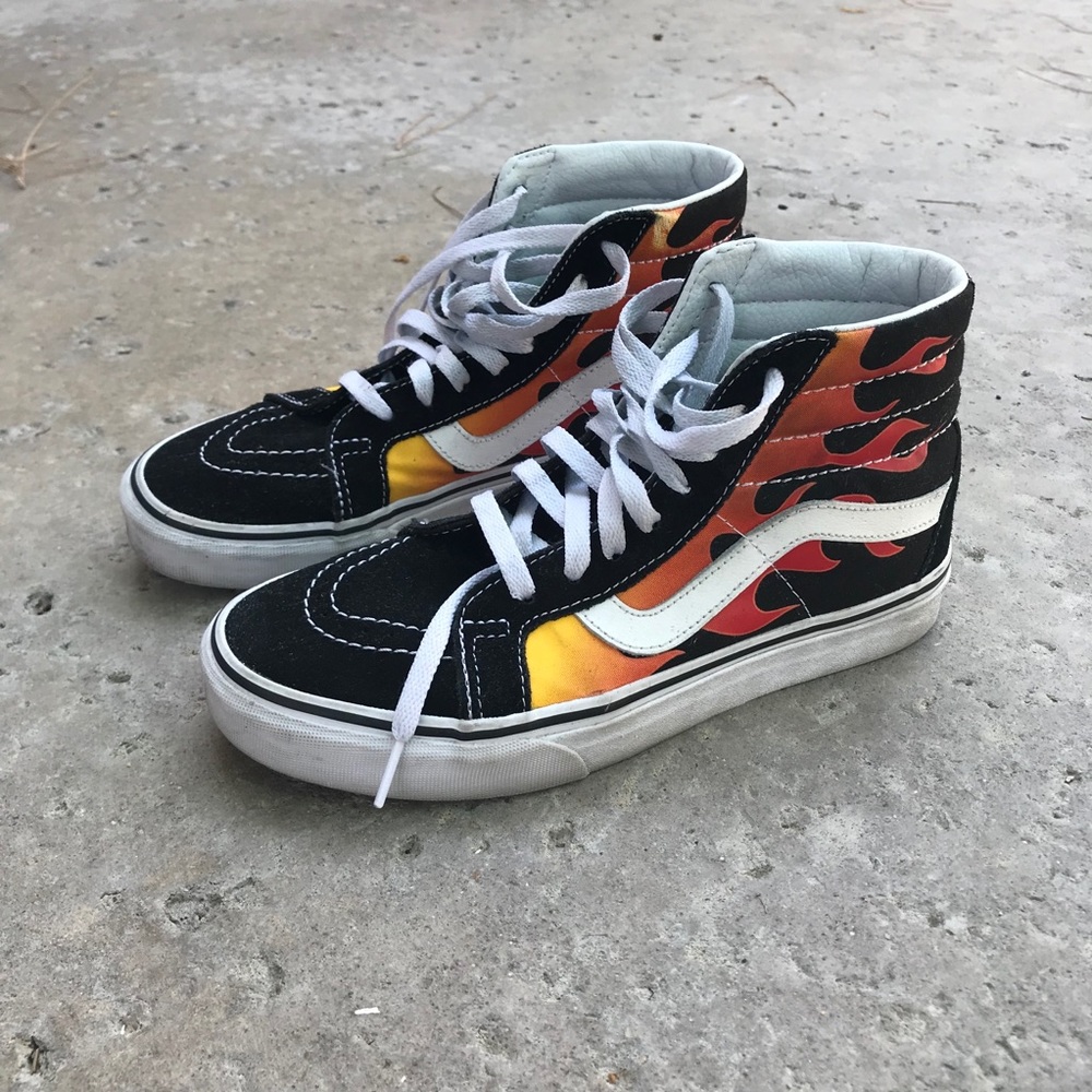 Vans Sk8-Hi Flame Black & White Skate Shoes Women’s Size 7.5